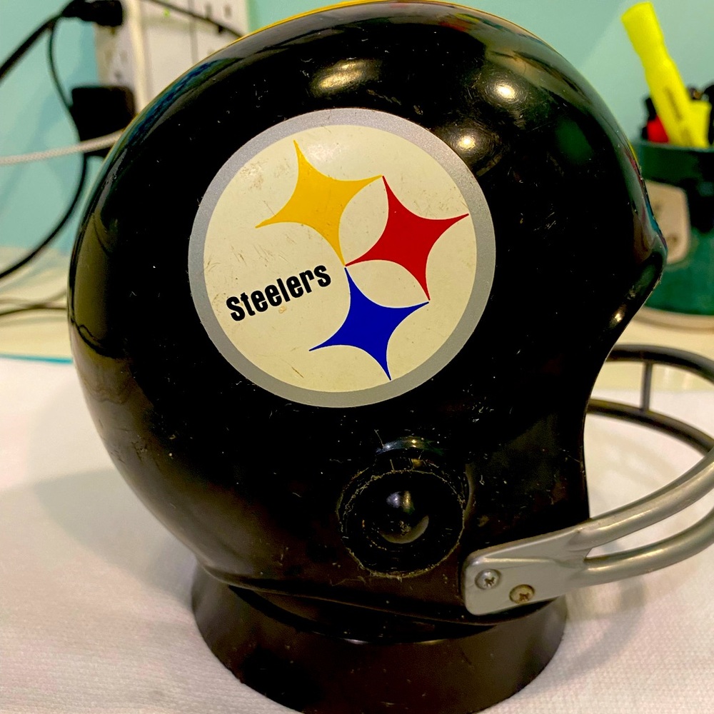 Rare Vintage Pittsburgh Steelers 1973 Helmet Radio and 1970’s gum-ball helmet